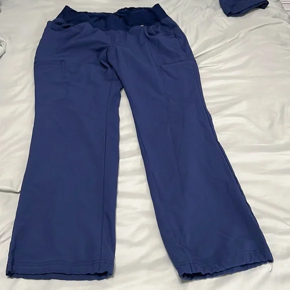 Used - Picture 1 of 5